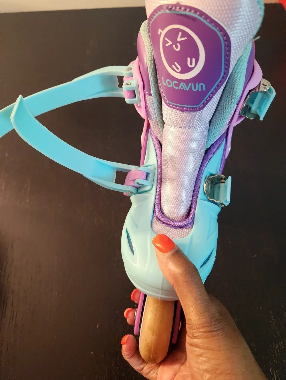 Locavun Adjustable Light Up Kids Inline Roller Skates - Purple & Light Blue
